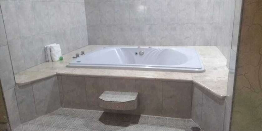Imagen de la habitación del Hotel Parador del Rey. Foto 4