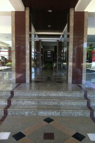 Imagen de la habitación del Hotel Paradorn Inn. Foto 7
