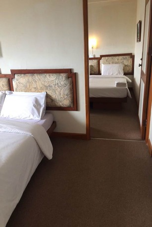 Imagen de la habitación del Hotel Paradorn Inn. Foto 8