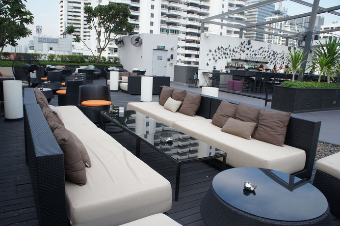 Imagen del bar/restaurante del Hotel Paradox Bangkok Sukhumvit 15. Foto 5