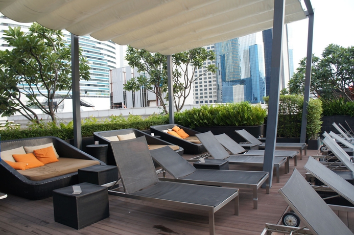 Imagen de los exteriores del Hotel Paradox Bangkok Sukhumvit 15. Foto 14