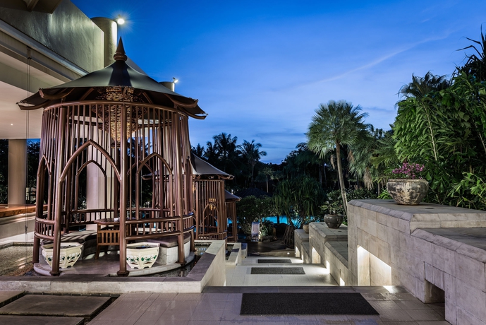 Imagen de los exteriores del Hotel Paradox Resort Phuket. Foto 11