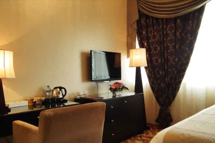 Imagen de la habitación del Hotel Paragon Abu Dhabi. Foto 9