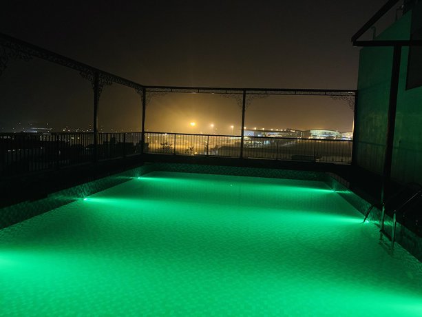 Imagen de la piscina del Hotel Paragon Noi Bai and Pool. Foto 20