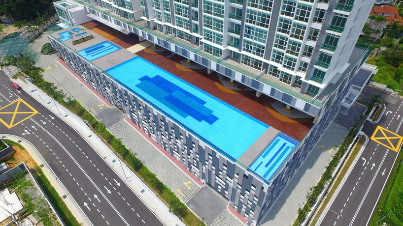 Imagen de la piscina del Hotel Paragon Serviced Suites @ Straits View. Foto 15