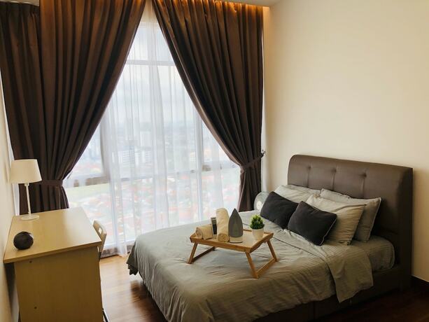 Imagen de la habitación del Hotel Paragon Suite by HomestayJB. Foto 14