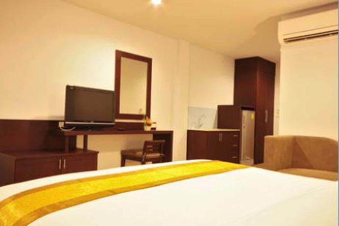 Imagen de la habitación del Hotel Paragon Suites Resort. Foto 2