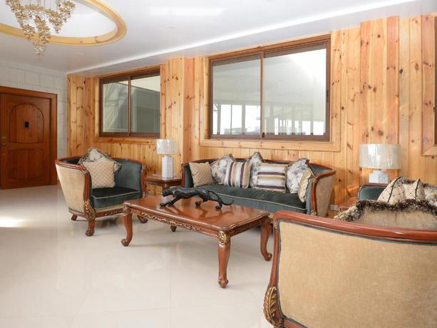 Imagen general del Hotel Paragon and Suites. Foto 4