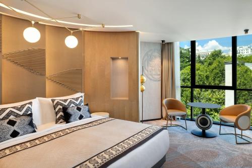 Imagen general del Hotel Paragraph Freedom Square, a Luxury Collection Hotel, Tbilisi. Foto 13