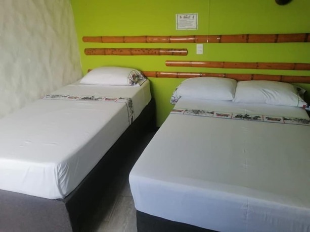 Imagen de la habitación del Hotel Para&iacute;so Hawaii Girardot. Foto 11