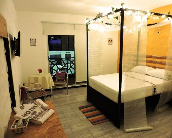Imagen de la habitación del Hotel Para&iacute;so Hawaii Girardot. Foto 14