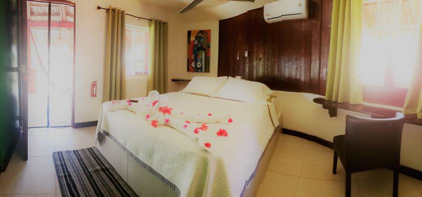 Imagen de la habitación del Hotel Paraiso Beach. Foto 10