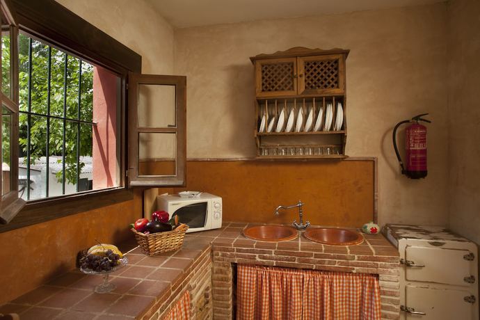 Imagen de la habitación del Hotel Paraiso De Hueznar. Foto 2