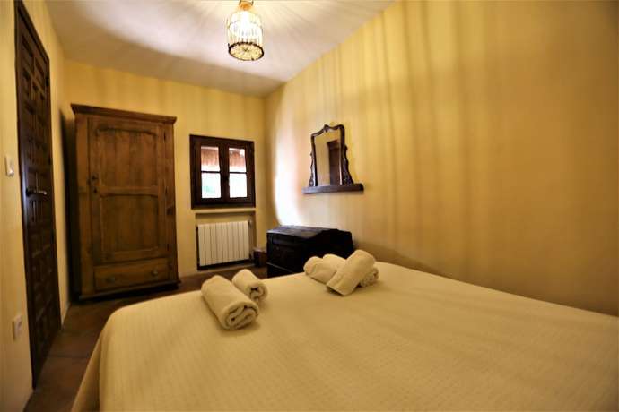 Imagen de la habitación del Hotel Paraiso De Hueznar. Foto 3