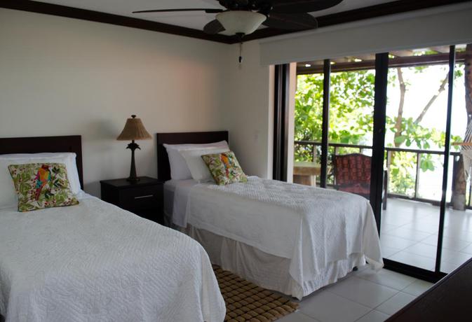 Imagen de la habitación del Hotel Paraiso Escondido Villas and Resort. Foto 4