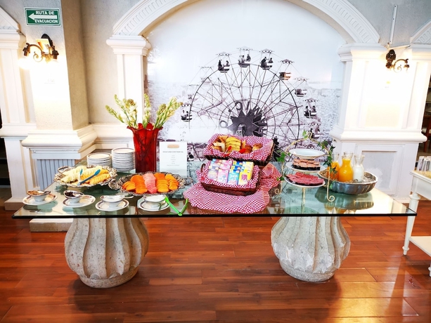 Imagen del bar/restaurante del Hotel Paraiso Express. Foto 7