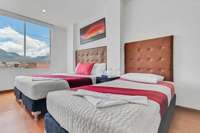 Imagen de la habitación del Hotel Paraiso Ferial. Foto 19