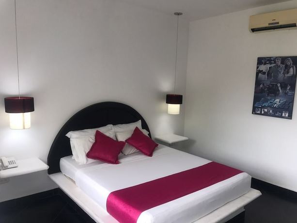 Imagen de la habitación del Hotel Paraiso Hollywood. Foto 7