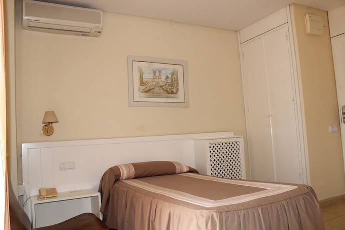 Imagen general del Hotel Paraiso, Lanjarón ( Alpujarra ). Foto 1