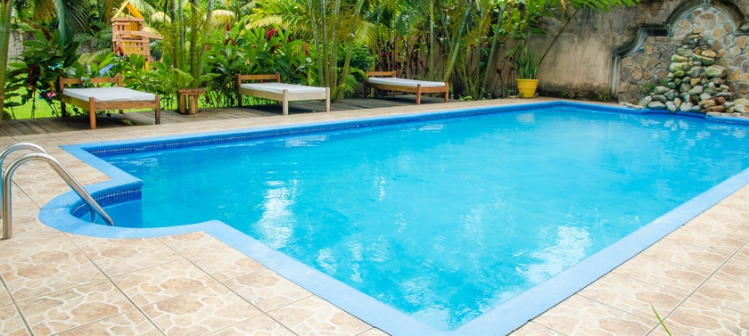 Imagen de la piscina del Hotel Paraiso Rainforest and Beach. Foto 15