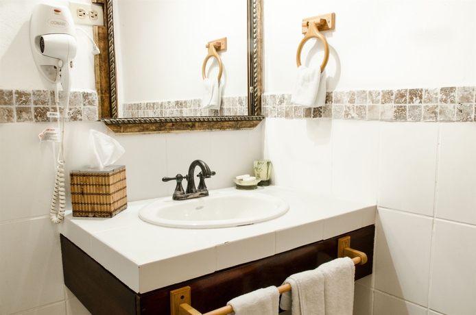 Imagen de la habitación del Hotel Paraiso Rainforest and Beach. Foto 7