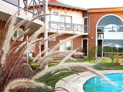 Imagen de los exteriores del Hotel Paraiso Termal. Foto 9