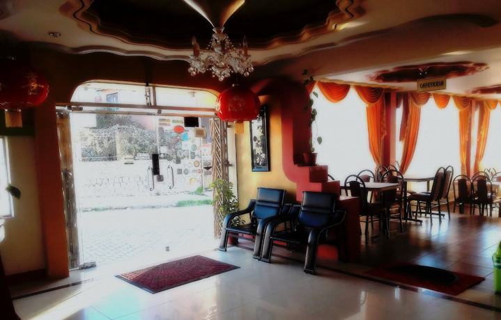 Imagen de los interiores del Hotel Paraiso del Lago. Foto 11