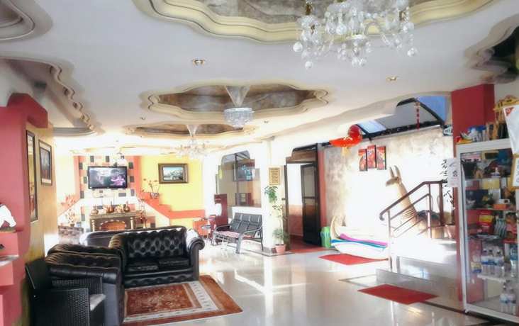 Imagen de los interiores del Hotel Paraiso del Lago. Foto 12