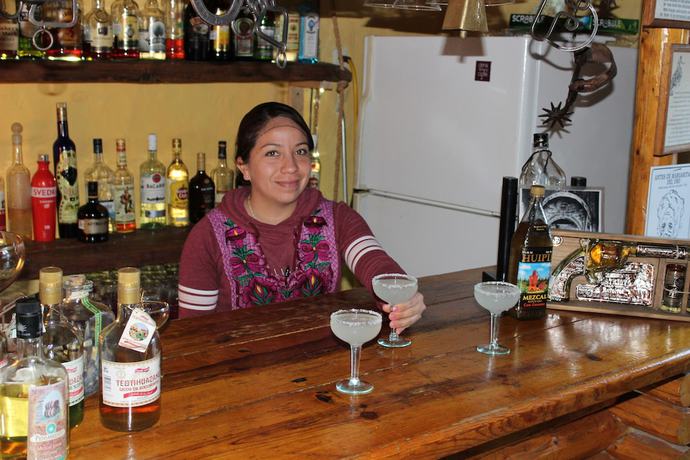 Imagen del bar/restaurante del Hotel Paraiso del Oso. Foto 7