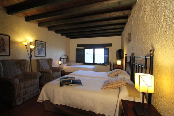 Imagen de la habitación del Hotel Paraje Del Asturcón Adults Only. Foto 10