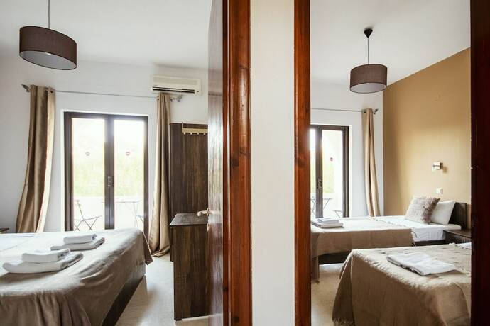 Imagen general del Hotel Parakladi Seaside Retreat. Foto 4