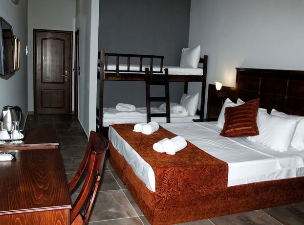 Imagen de la habitación del Hotel Paralia Beach Boutique. Foto 2