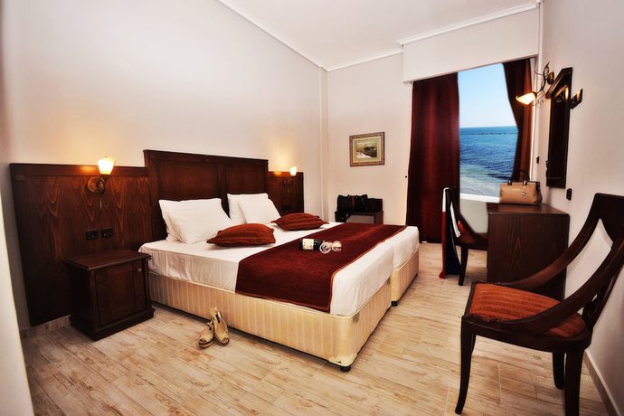 Imagen de la habitación del Hotel Paralia Beach Boutique. Foto 5