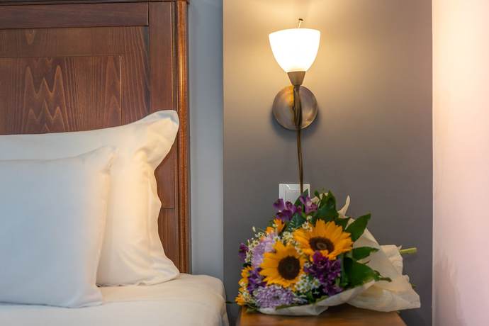 Imagen de la habitación del Hotel Paralia Beach Boutique. Foto 11