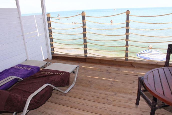 Imagen de la habitación del Hotel Paralia Beach Boutique. Foto 14