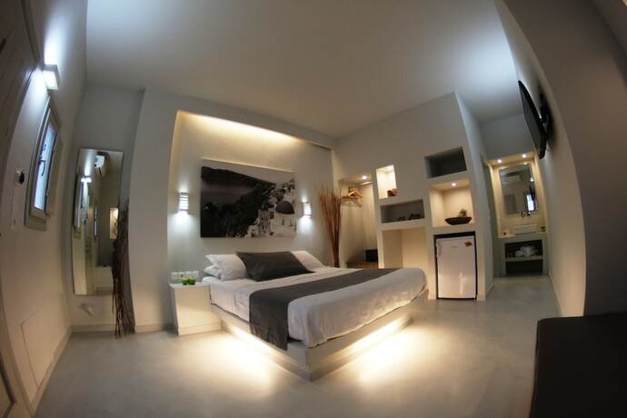 Imagen de la habitación del Hotel Paralia Diamond Villa. Foto 14