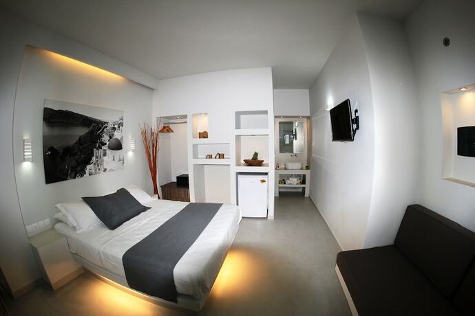 Imagen general del Hotel Paralia Diamond Villa. Foto 8