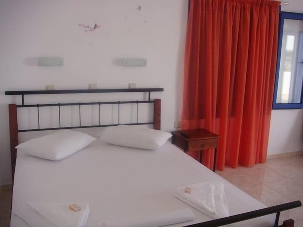 Imagen general del Hotel Paralia Rooms. Foto 8
