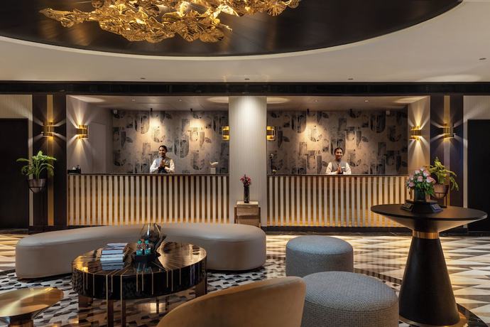 Imagen de los interiores del Hotel Parallel. Foto 19