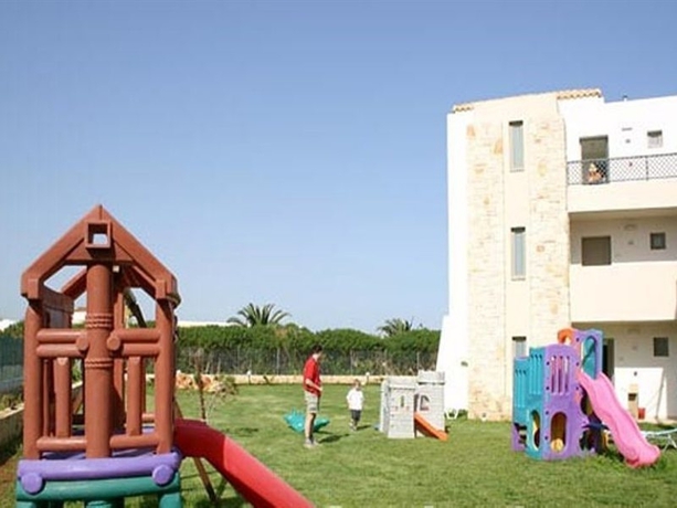 Imagen general del Hotel Paralos Kosta Alímia, Anissaras. Foto 6