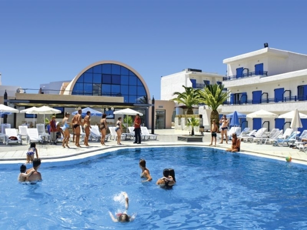 Imagen general del Hotel Paralos Kosta Alímia, Anissaras. Foto 11