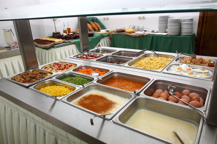 Imagen del bar/restaurante del Hotel Paralos Lifestyle Beach - Adults Only. Foto 5