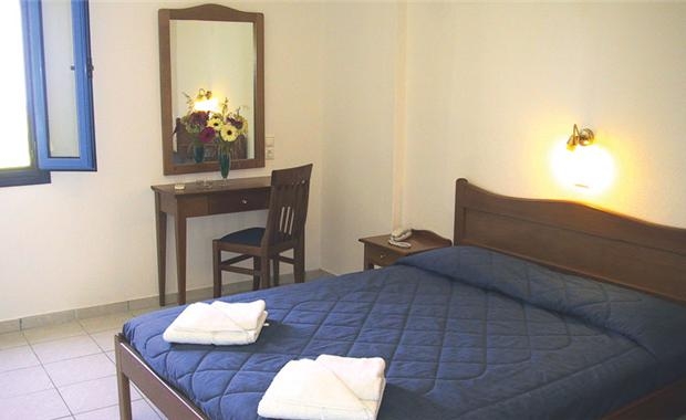 Imagen de la habitación del Hotel Paralos Venus Suites - Adults Only. Foto 5