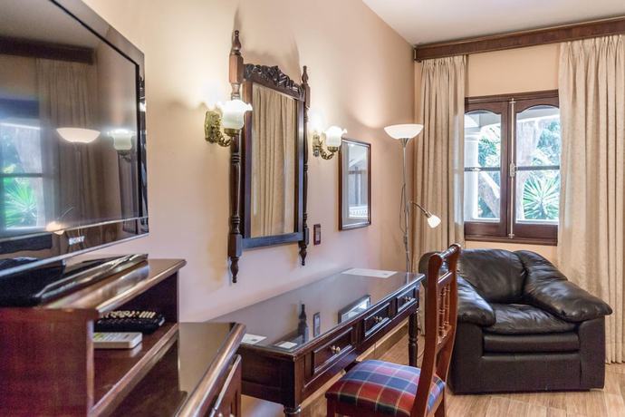 Imagen de la habitación del Hotel Paramanta Lifestyle. Foto 2