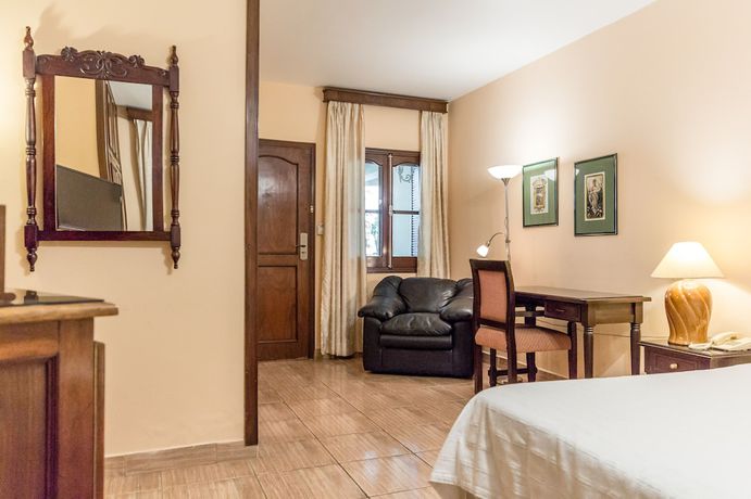 Imagen de la habitación del Hotel Paramanta Lifestyle. Foto 6