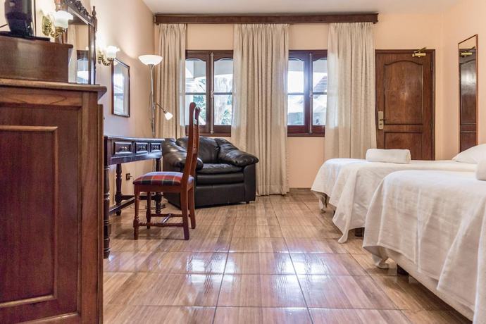 Imagen de la habitación del Hotel Paramanta Lifestyle. Foto 8