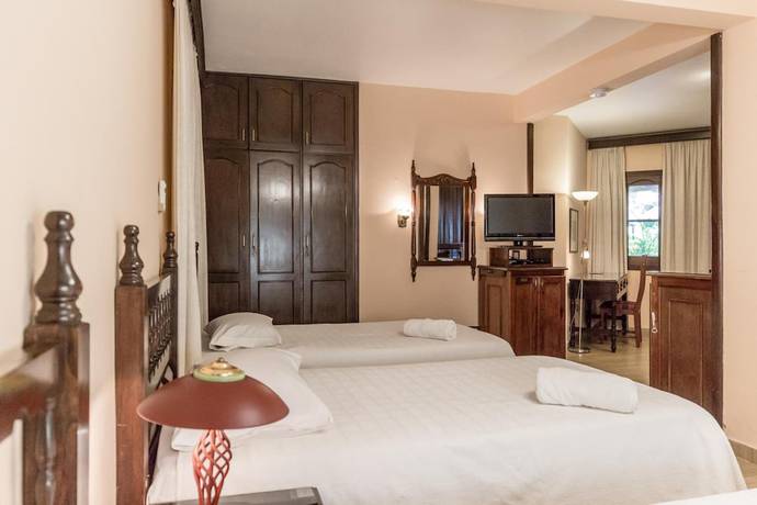 Imagen de la habitación del Hotel Paramanta Lifestyle. Foto 13