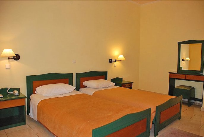 Imagen de la habitación del Hotel Paramonas. Foto 10