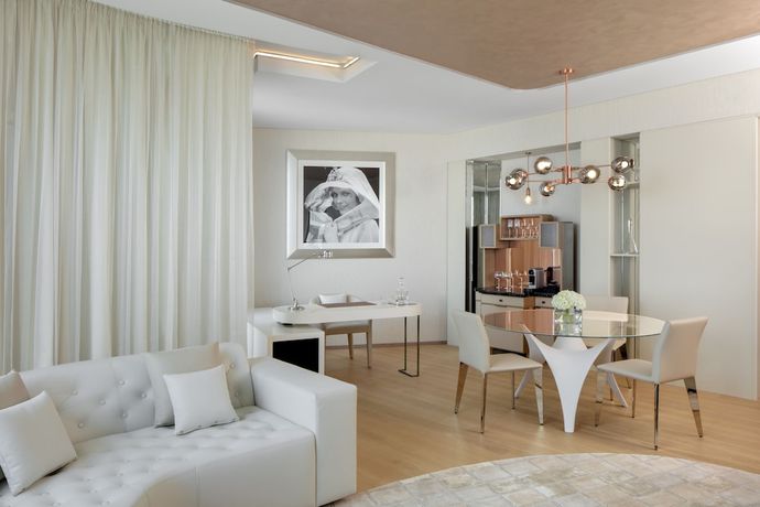 Imagen de la habitación del Hotel Paramount Dubai. Foto 8