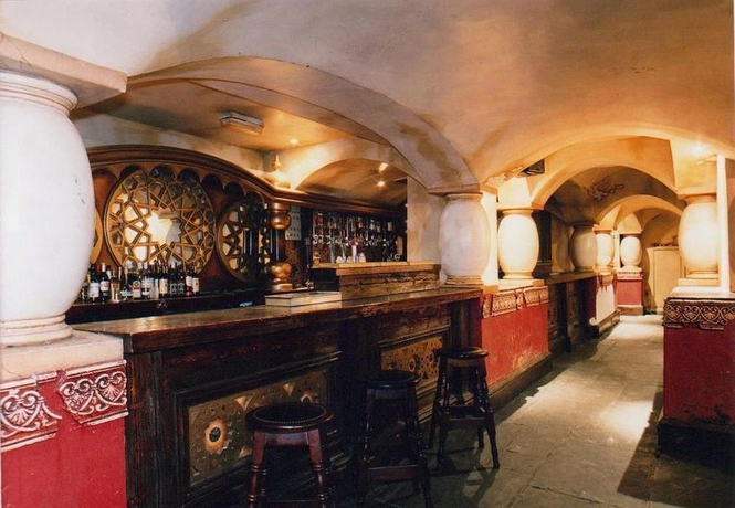 Imagen del bar/restaurante del Hotel Paramount, Dubl&iacute;n. Foto 2